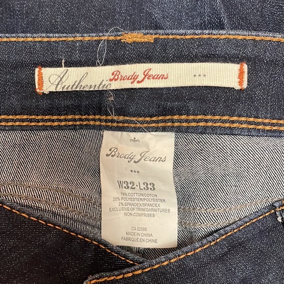 Authentic Brody Jeans - Picture 3 of 3